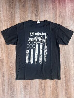 Dodge RAM America’s Longest Lasting Pickups T-Shirt - size Large